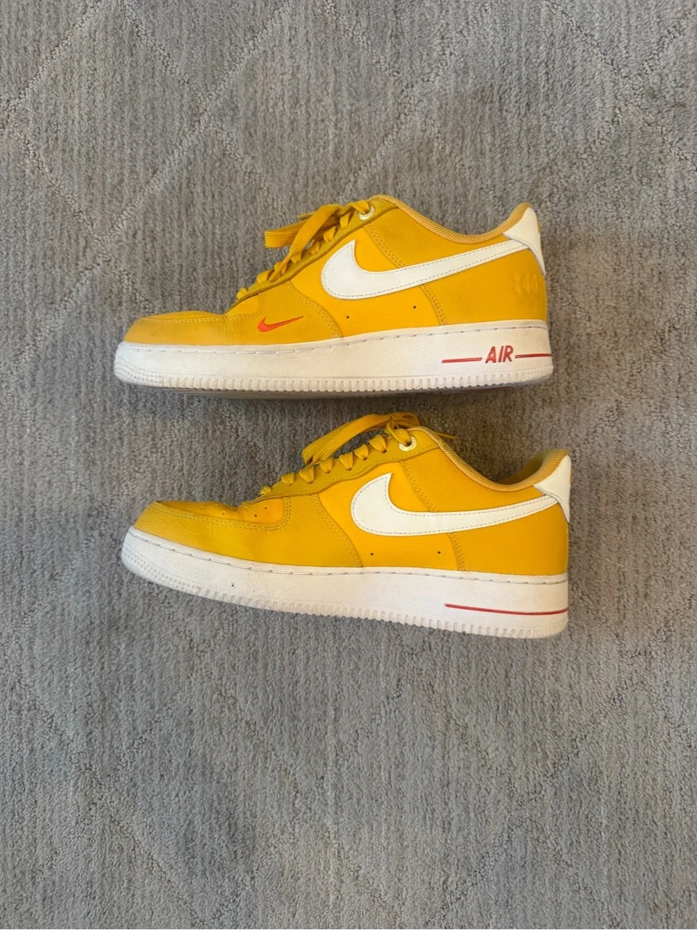 Women’s Size 10 Yellow Nike Air Force 1 Low Sneakers